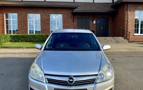 Opel Astra H, 2008 год, 690 000 рублей, 2 фотография