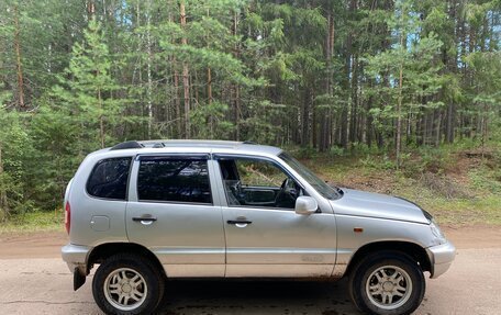 Chevrolet Niva I рестайлинг, 2004 год, 317 000 рублей, 4 фотография