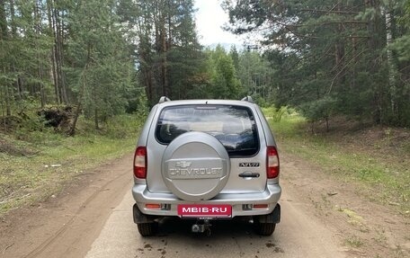 Chevrolet Niva I рестайлинг, 2004 год, 317 000 рублей, 6 фотография