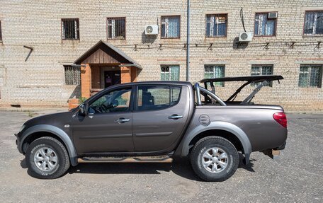 Mitsubishi L200 IV рестайлинг, 2013 год, 1 650 000 рублей, 11 фотография