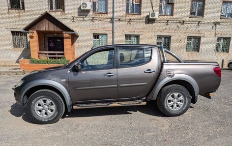 Mitsubishi L200 IV рестайлинг, 2013 год, 1 650 000 рублей, 10 фотография