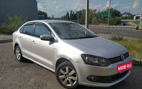 Volkswagen Polo VI (EU Market), 2011 год, 689 000 рублей, 3 фотография