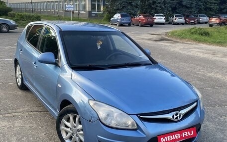 Hyundai i30 I, 2011 год, 700 000 рублей, 2 фотография