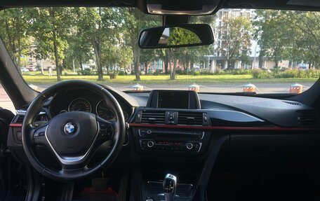 BMW 3 серия, 2011 год, 2 000 000 рублей, 13 фотография