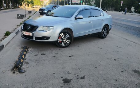 Volkswagen Passat B6, 2007 год, 699 999 рублей, 2 фотография