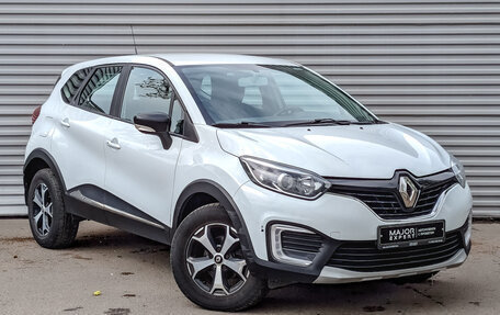 Renault Kaptur I рестайлинг, 2019 год, 1 050 000 рублей, 3 фотография