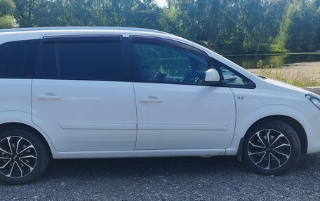 Opel Zafira B, 2012 год, 950 000 рублей, 5 фотография