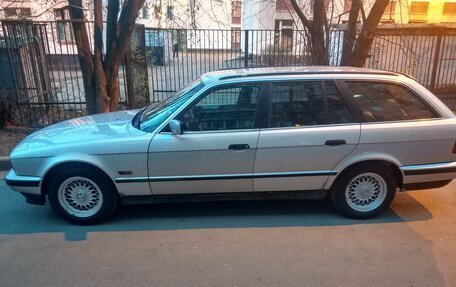 BMW 5 серия, 1994 год, 300 000 рублей, 3 фотография