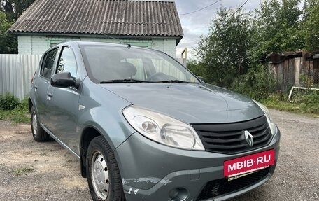 Renault Sandero I, 2010 год, 480 000 рублей, 3 фотография