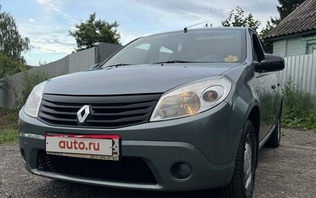 Renault Sandero I, 2010 год, 480 000 рублей, 2 фотография