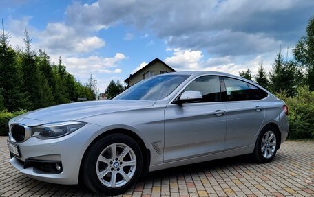 BMW 3 серия, 2016 год, 2 900 000 рублей, 3 фотография