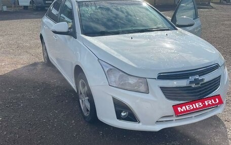 Chevrolet Cruze II, 2013 год, 700 000 рублей, 2 фотография