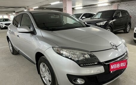 Renault Megane III, 2013 год, 925 000 рублей, 3 фотография