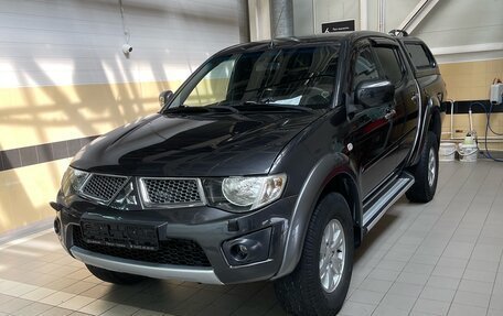 Mitsubishi L200 IV рестайлинг, 2012 год, 1 345 000 рублей, 3 фотография