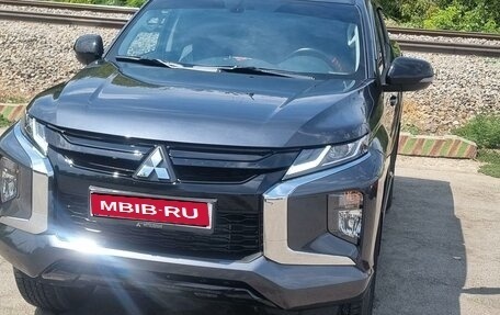 Mitsubishi L200 IV рестайлинг, 2023 год, 4 580 000 рублей, 1 фотография