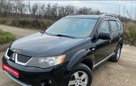 Mitsubishi Outlander III рестайлинг 3, 2008 год, 1 000 000 рублей, 1 фотография