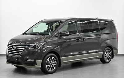 Hyundai Grand Starex Grand Starex I рестайлинг 2, 2019 год, 3 495 000 рублей, 1 фотография