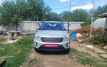 Hyundai Creta I рестайлинг, 2018 год, 2 000 000 рублей, 2 фотография