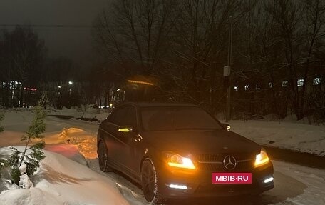 Mercedes-Benz C-Класс, 2012 год, 1 550 000 рублей, 14 фотография