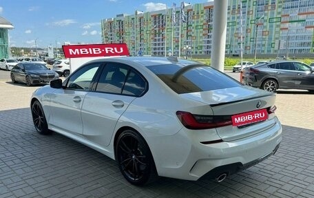 BMW 3 серия, 2020 год, 5 690 000 рублей, 2 фотография