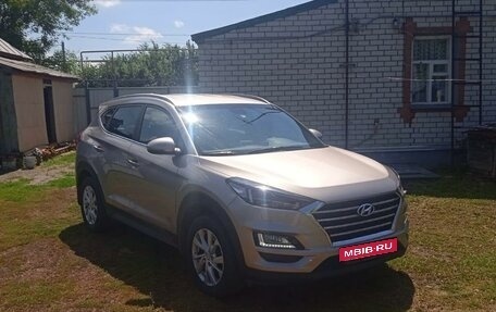 Hyundai Tucson III, 2019 год, 2 400 000 рублей, 3 фотография