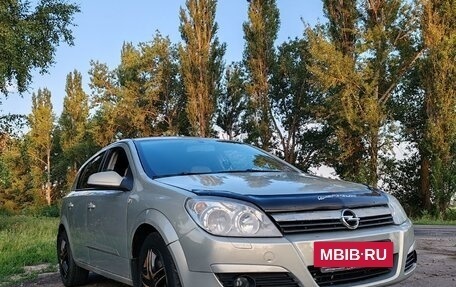 Opel Astra H, 2006 год, 550 000 рублей, 3 фотография