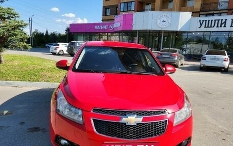 Chevrolet Cruze II, 2012 год, 830 000 рублей, 3 фотография