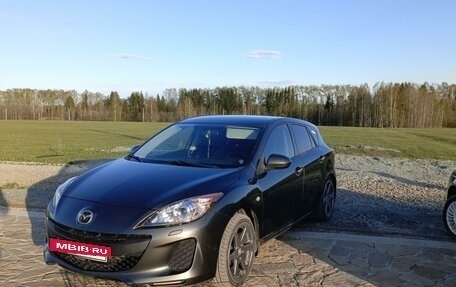 Mazda 3, 2011 год, 1 100 000 рублей, 2 фотография