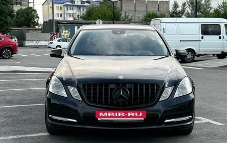 Mercedes-Benz E-Класс, 2011 год, 1 500 000 рублей, 2 фотография