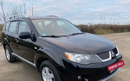 Mitsubishi Outlander III рестайлинг 3, 2008 год, 1 000 000 рублей, 3 фотография