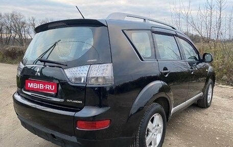 Mitsubishi Outlander III рестайлинг 3, 2008 год, 1 000 000 рублей, 8 фотография