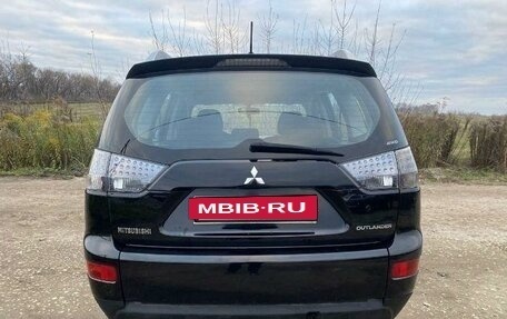 Mitsubishi Outlander III рестайлинг 3, 2008 год, 1 000 000 рублей, 7 фотография