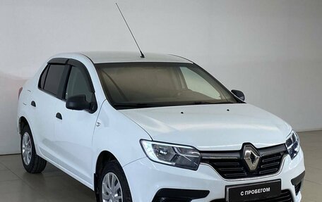 Renault Logan II, 2019 год, 697 000 рублей, 1 фотография