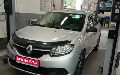 Renault Logan II, 2017 год, 680 000 рублей, 1 фотография