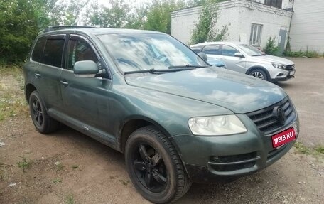 Volkswagen Touareg III, 2003 год, 580 000 рублей, 1 фотография