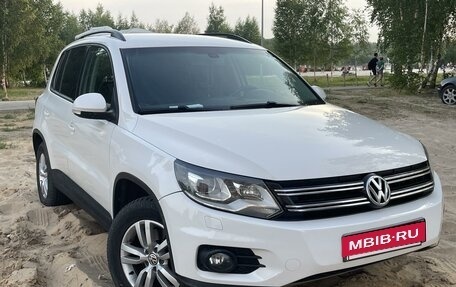 Volkswagen Tiguan I, 2011 год, 1 370 000 рублей, 2 фотография