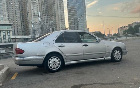 Mercedes-Benz E-Класс, 1998 год, 380 000 рублей, 3 фотография