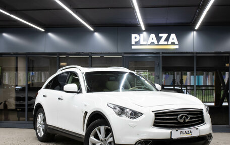 Infiniti QX70, 2014 год, 2 399 000 рублей, 2 фотография