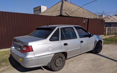 Daewoo Nexia I рестайлинг, 2009 год, 200 000 рублей, 8 фотография