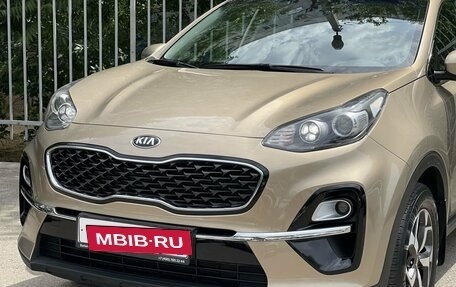 KIA Sportage IV рестайлинг, 2019 год, 2 320 000 рублей, 2 фотография