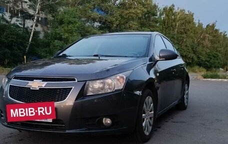 Chevrolet Cruze II, 2011 год, 630 000 рублей, 3 фотография