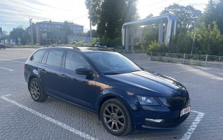 Skoda Octavia, 2017 год, 1 520 000 рублей, 6 фотография