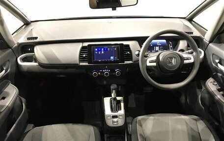 Honda Fit, 2020 год, 980 000 рублей, 6 фотография