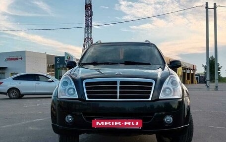 SsangYong Rexton III, 2010 год, 1 080 000 рублей, 2 фотография