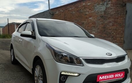 KIA Rio IV, 2018 год, 1 725 000 рублей, 2 фотография