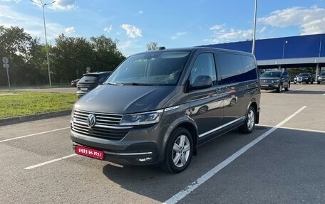 Volkswagen Multivan T6 рестайлинг, 2020 год, 6 500 000 рублей, 1 фотография