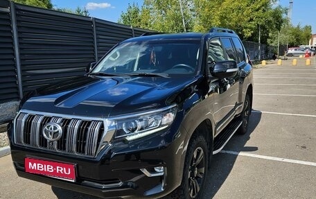 Toyota Land Cruiser Prado 150 рестайлинг 2, 2018 год, 6 200 000 рублей, 1 фотография