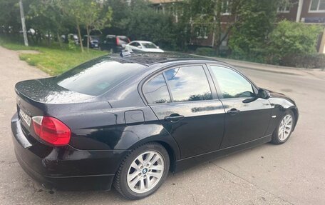 BMW 3 серия, 2005 год, 750 000 рублей, 2 фотография