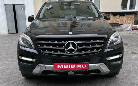 Mercedes-Benz M-Класс, 2012 год, 2 200 000 рублей, 1 фотография