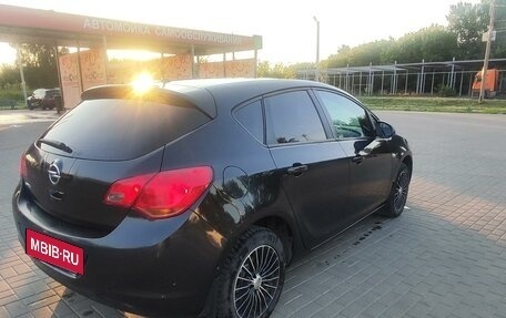 Opel Astra J, 2011 год, 580 000 рублей, 4 фотография